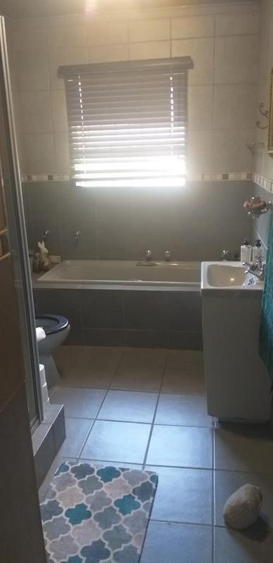 3 Bedroom Property for Sale in Pellissier Free State